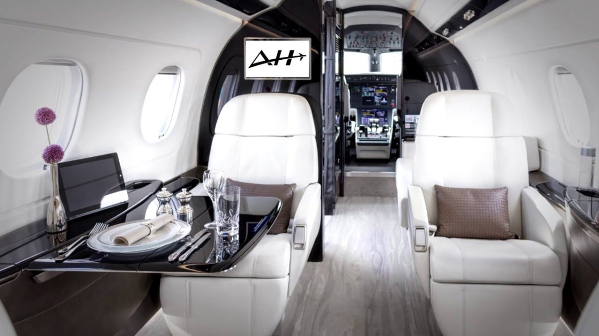 Самолет Legacy 650 Embraer