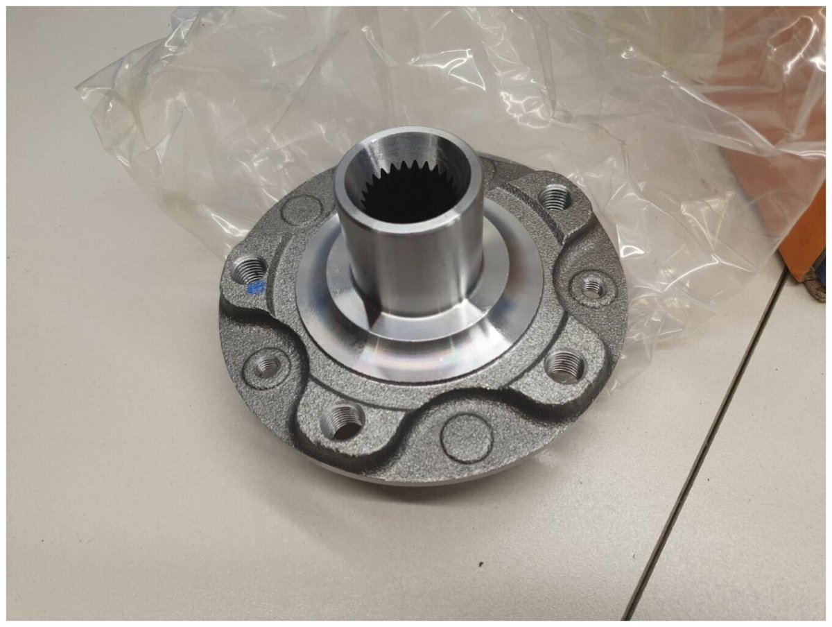 Ступица Рено Дастер задняя