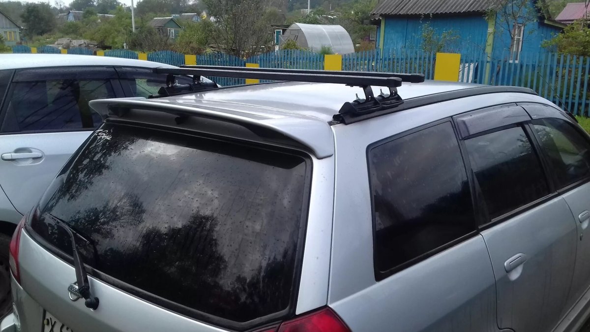 Багажник на крышу Nissan Wingroad y11