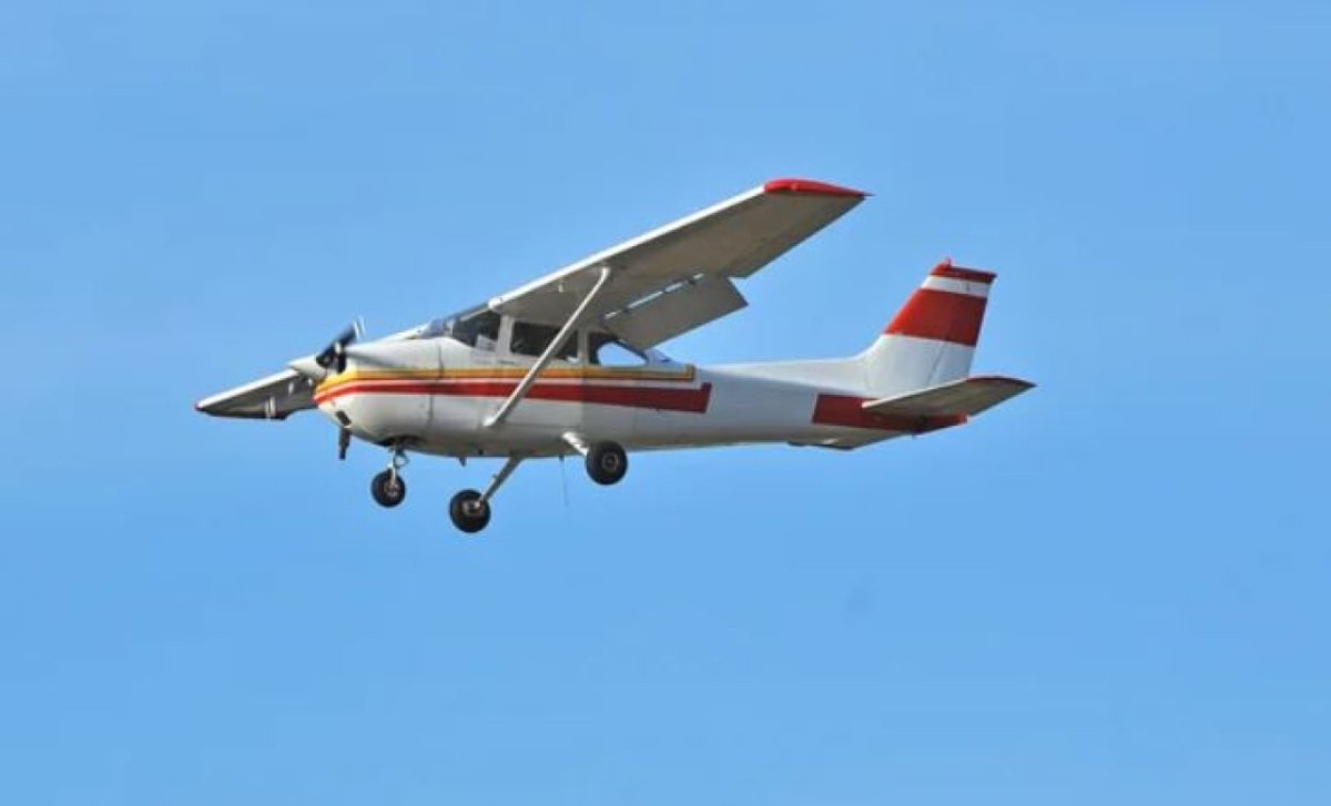 Самолет Cessna