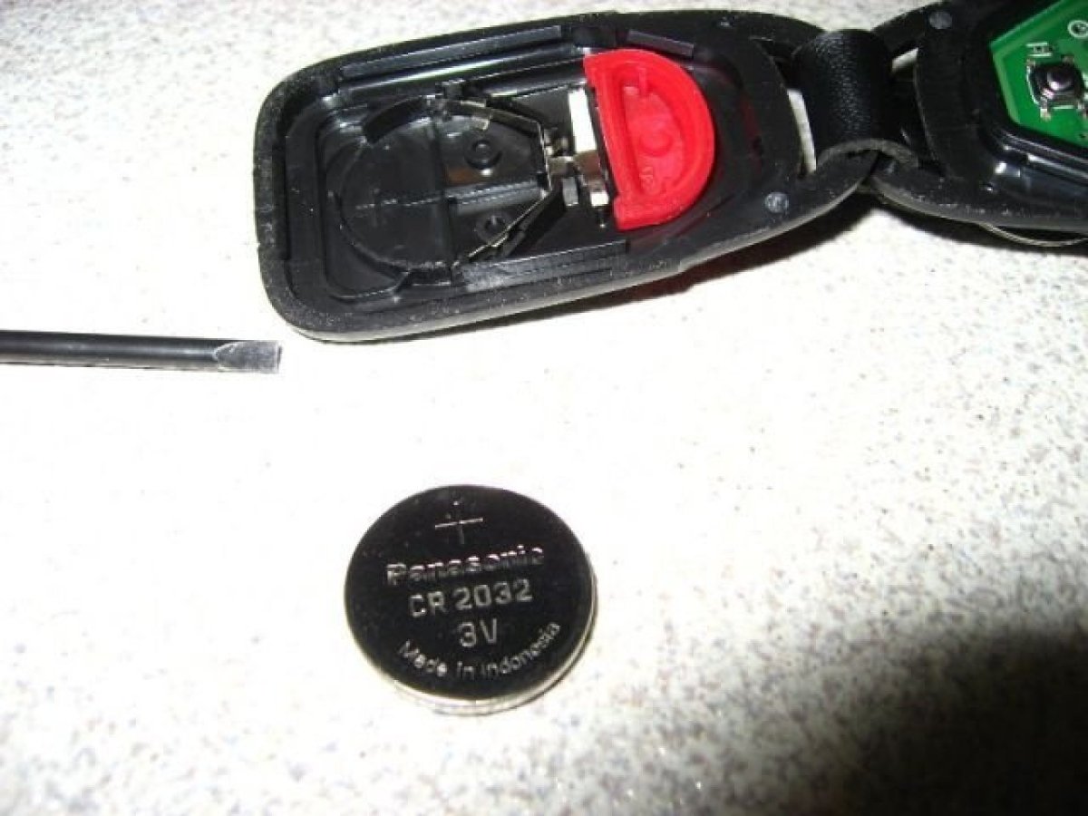 Батарейка на ключи Hyundai Santa ФЭ