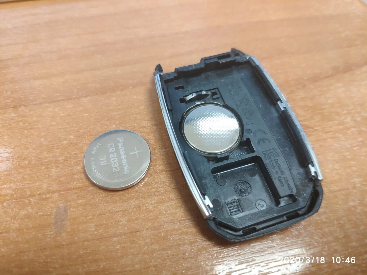 Батарейка в ключ Киа СИД 2013