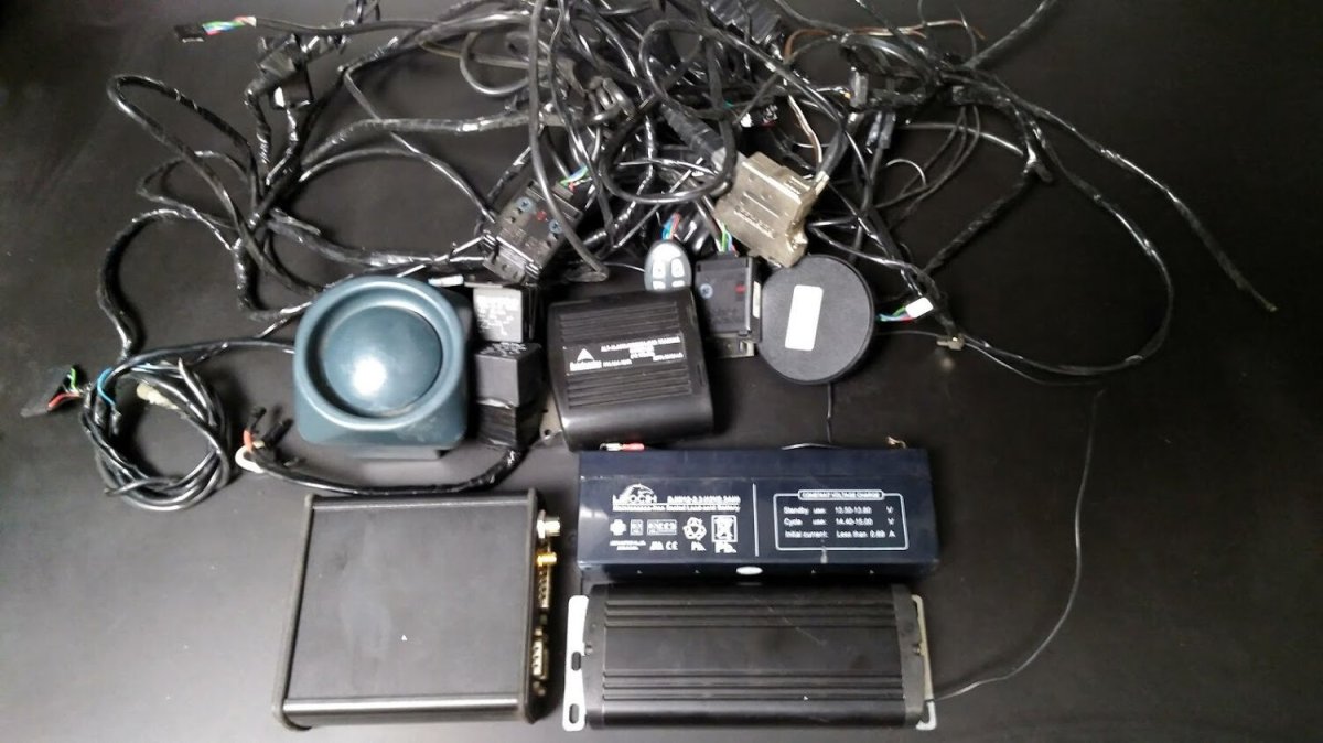 Автолокатор Сателлит er