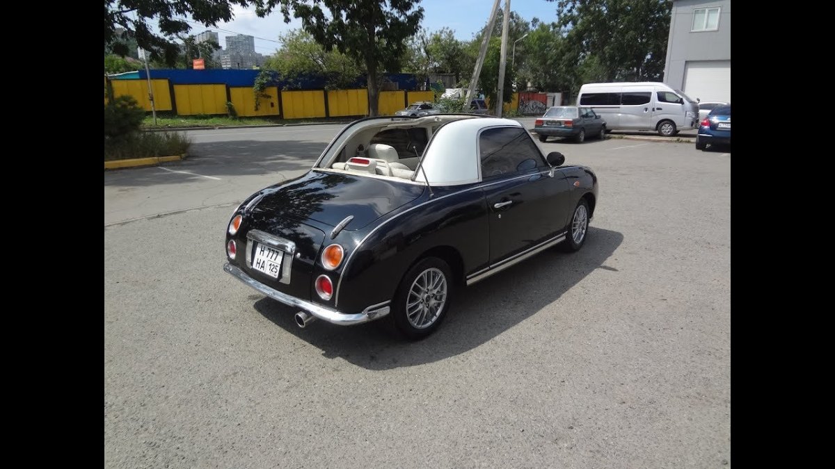 Nissan Figaro 1992