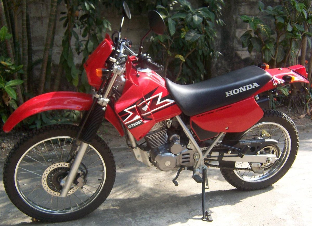 Honda XL 200