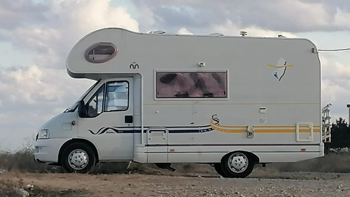 Fiat Ducato автодом защитного цвета