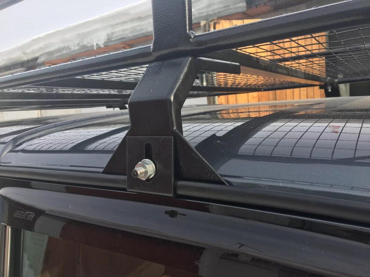 Крепление багажника 21214