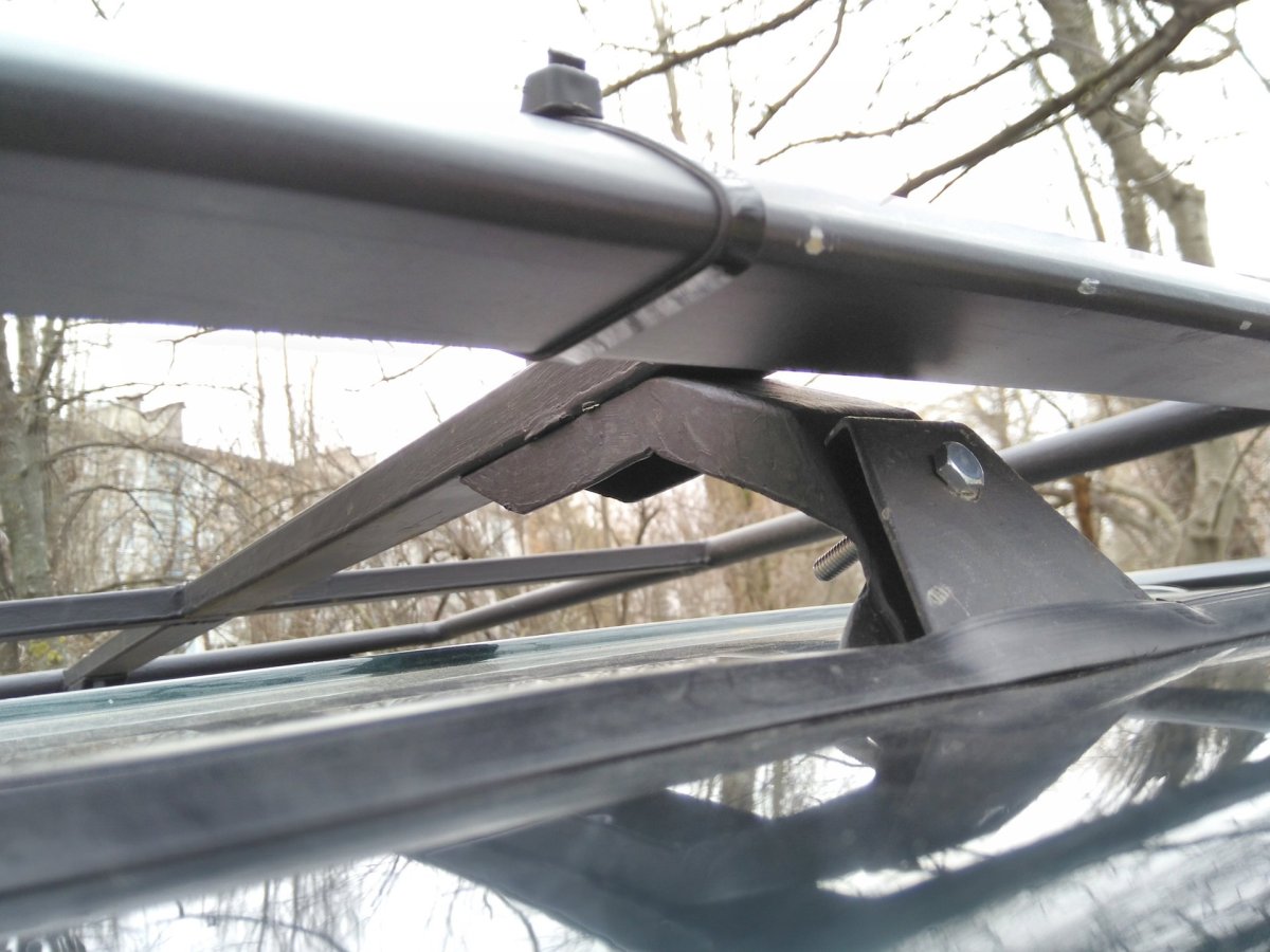 Крепление на водосток УАЗ Патриот