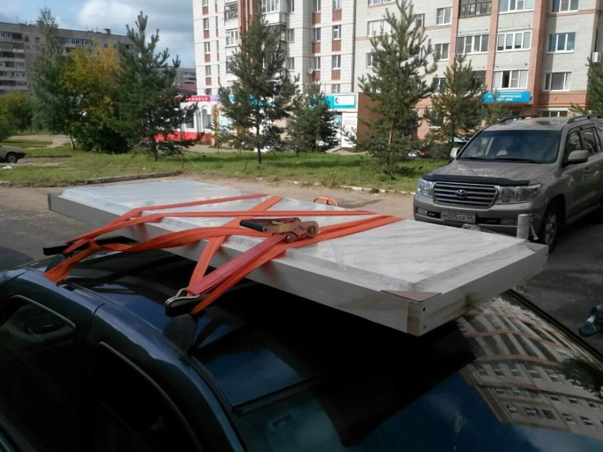 Установка багажника на крышу Рено Логан 1