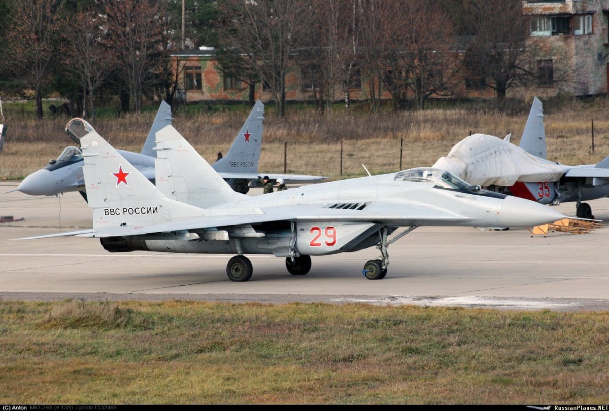 Многоцелевой истребитель миг-35