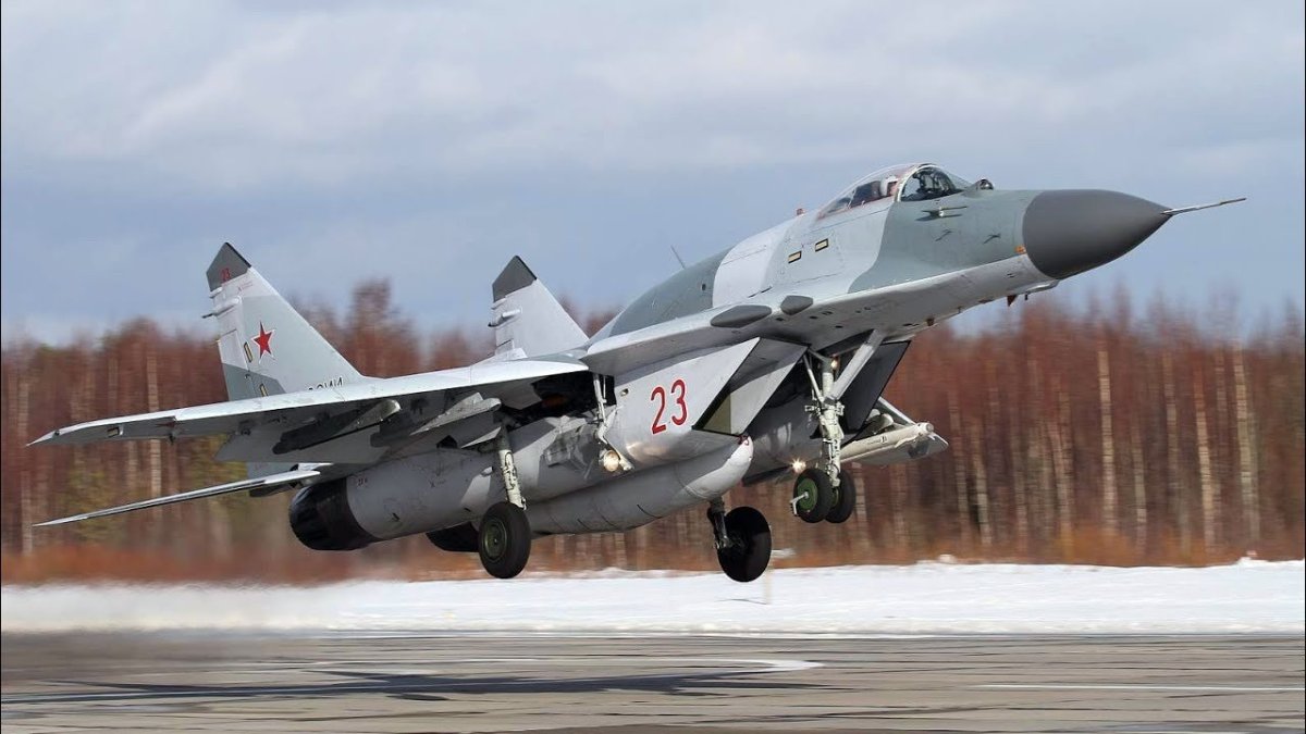 Самолет миг-29смт