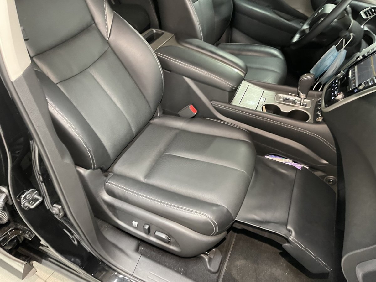 Сиденья Мурано z51