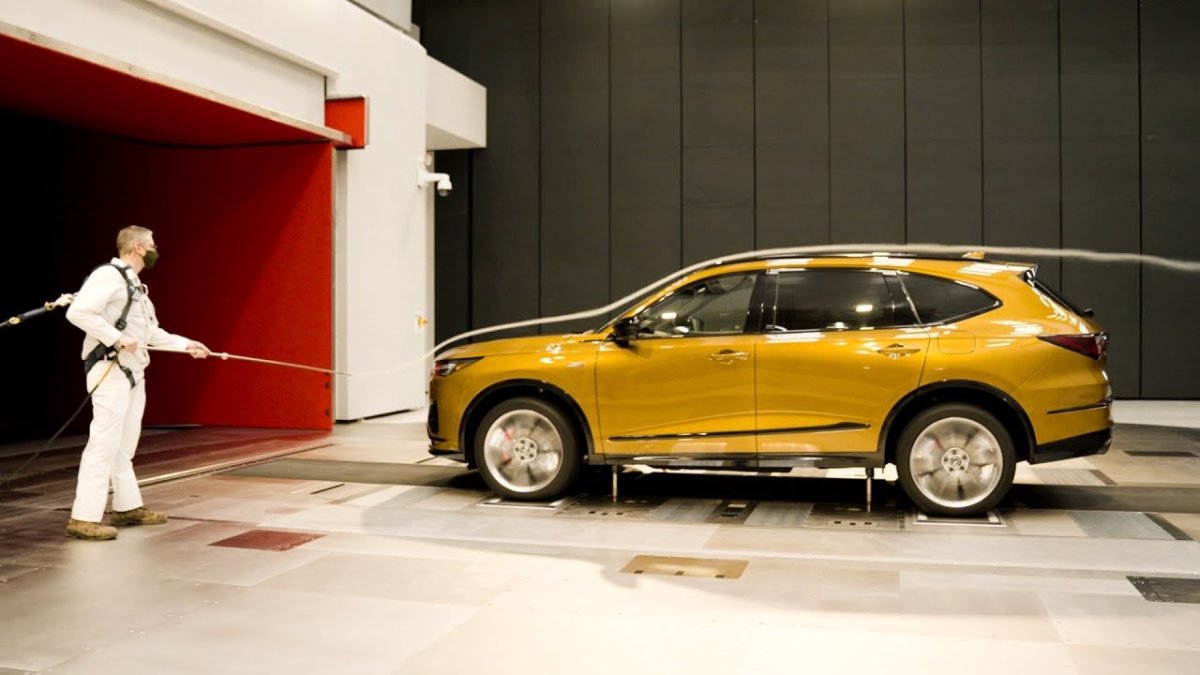 Аэродинамическая труба для автомобилей