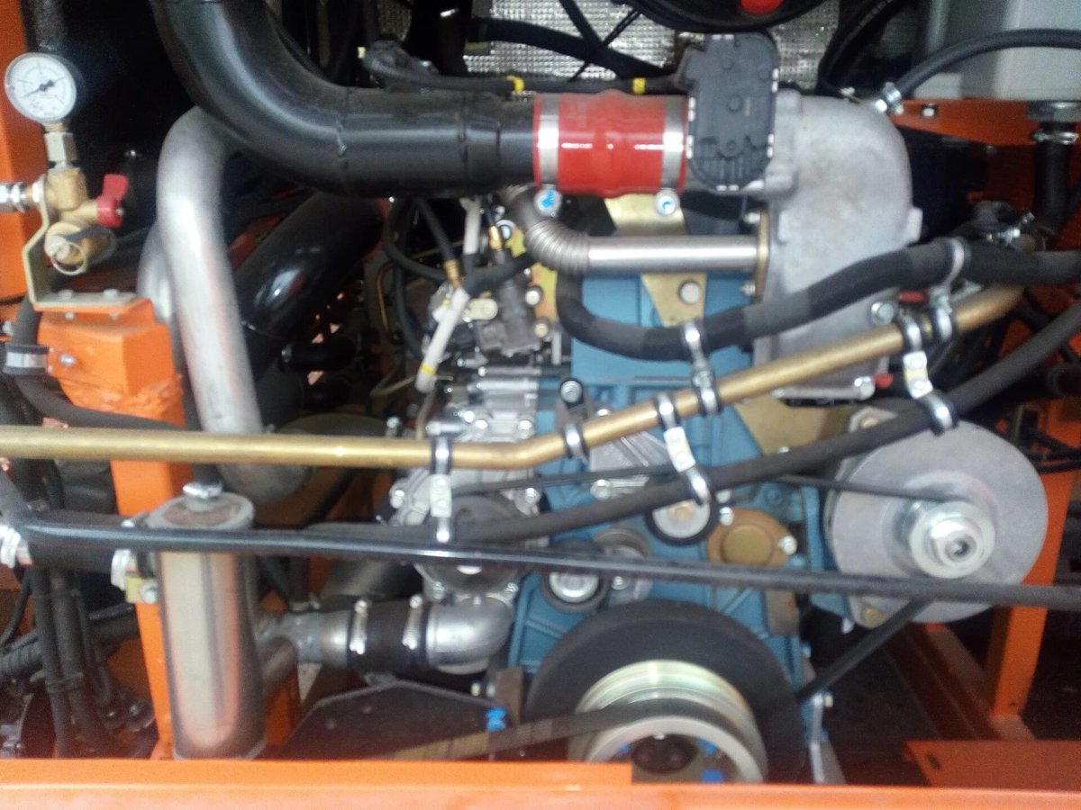 ЛИАЗ 5292 двигатель