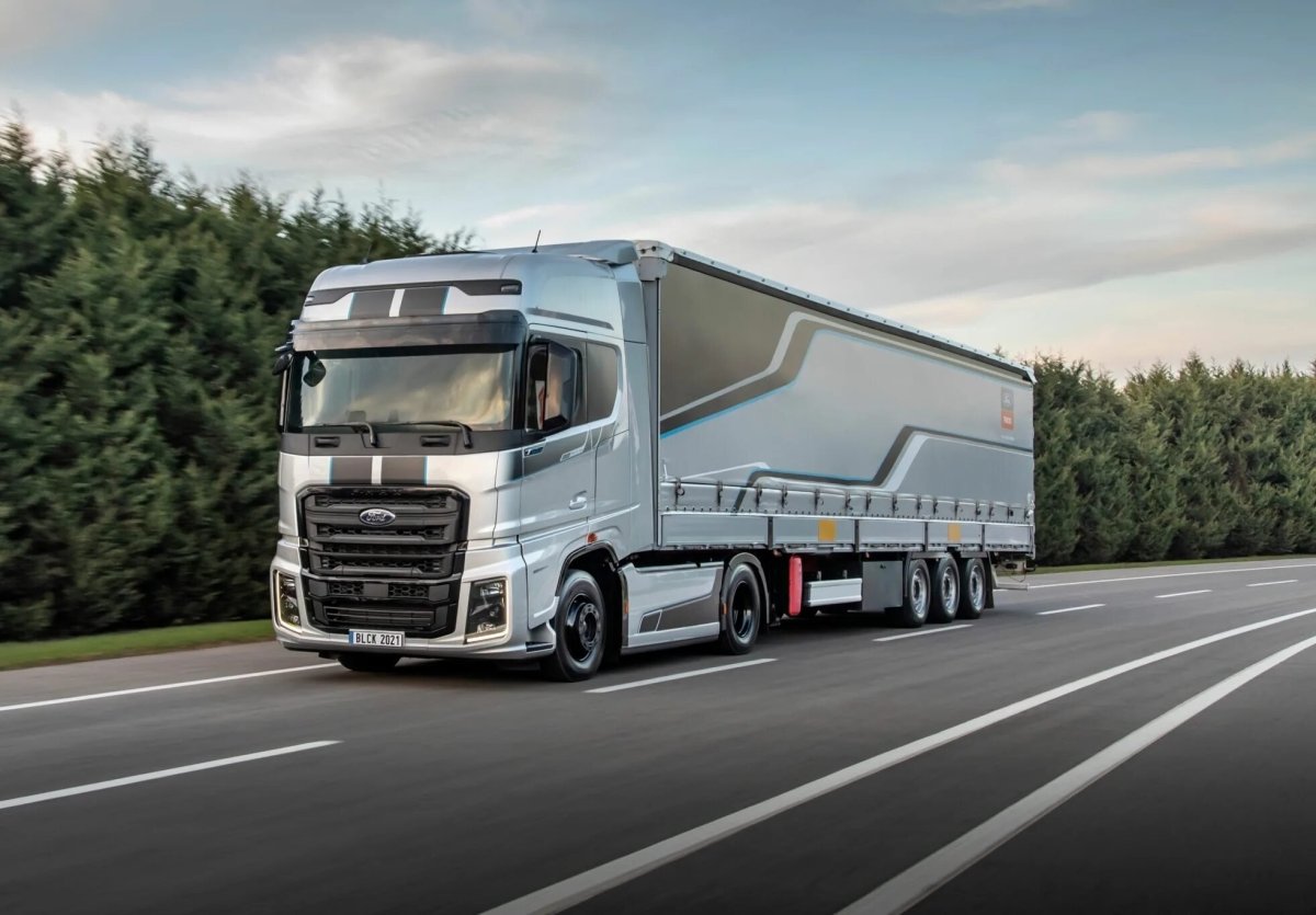 Тягач Ford Trucks f-Max