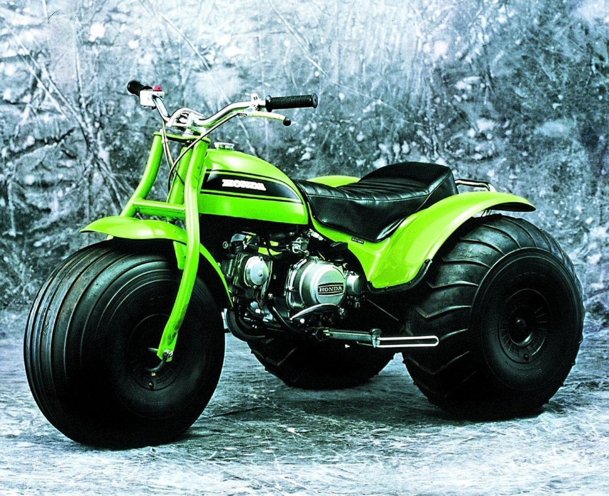 Honda трицикл АТВ