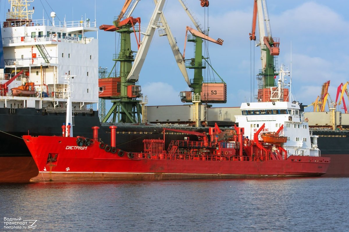 Танкер Систраум Мурманск
