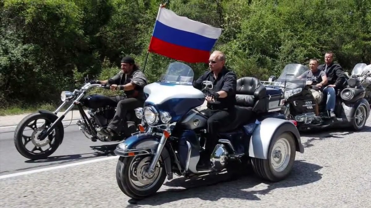 Путин на Harley-Davidson