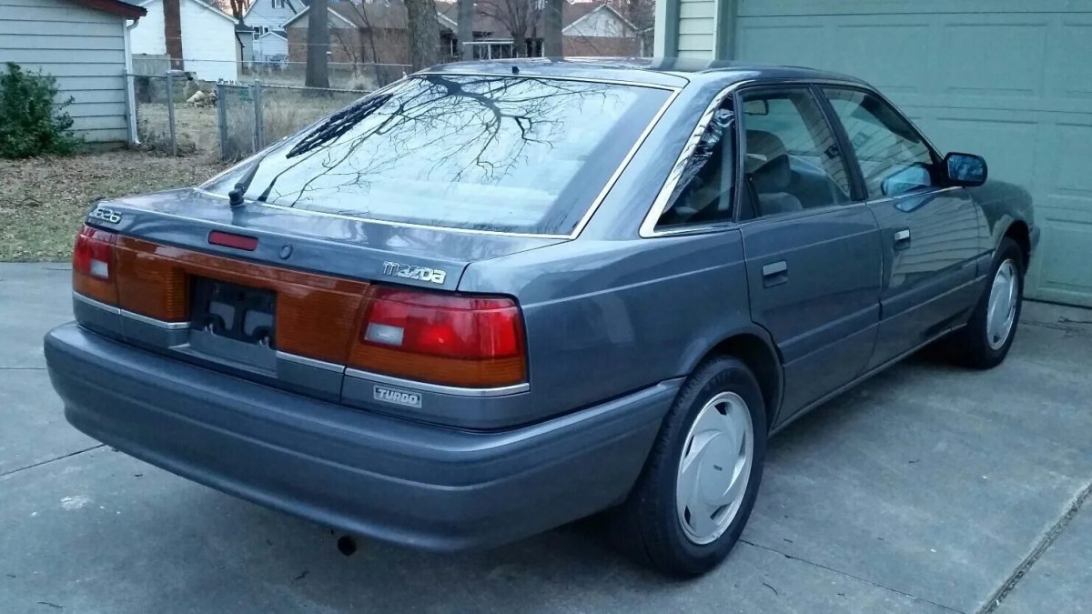 Мазда 626 1990 2.0