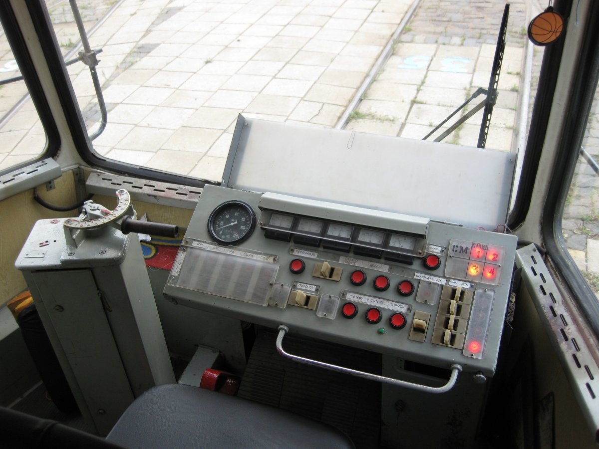 КТМ 8 кабина