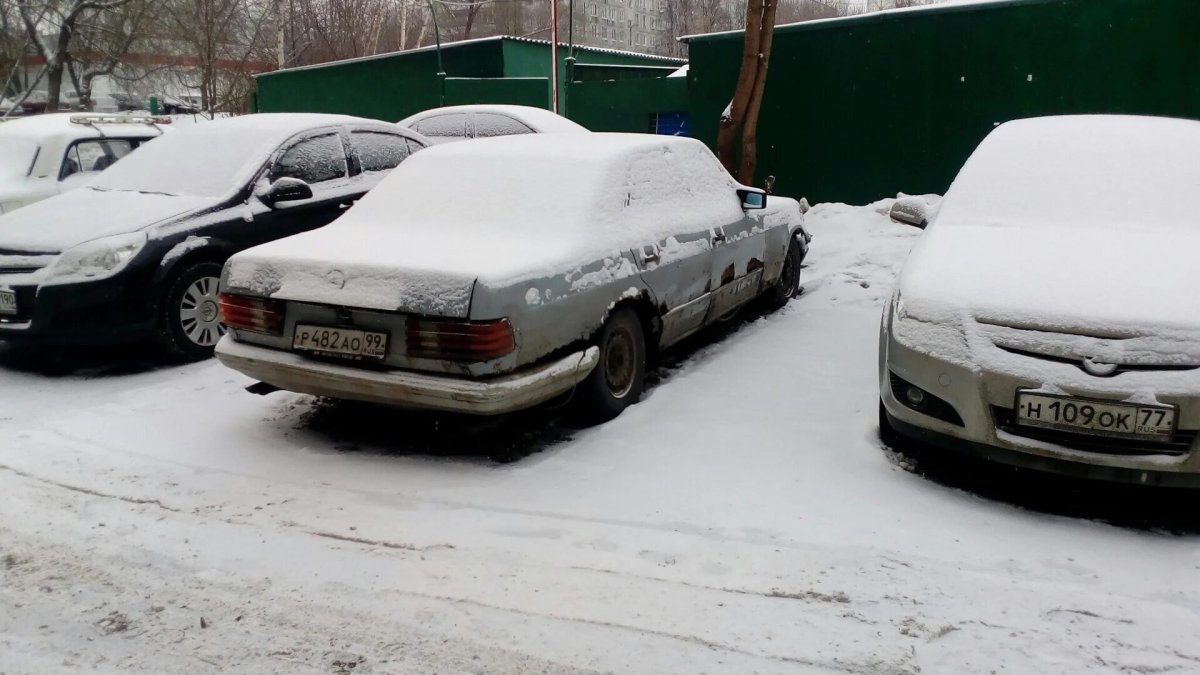 Брошенный Мерседес