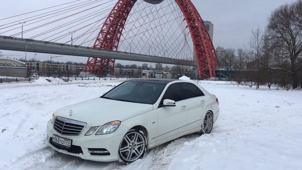 Мерседес w212