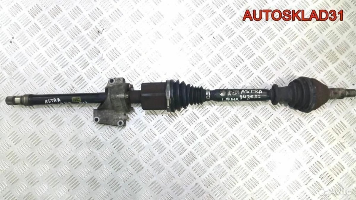 Правый привод Опель Зафира б