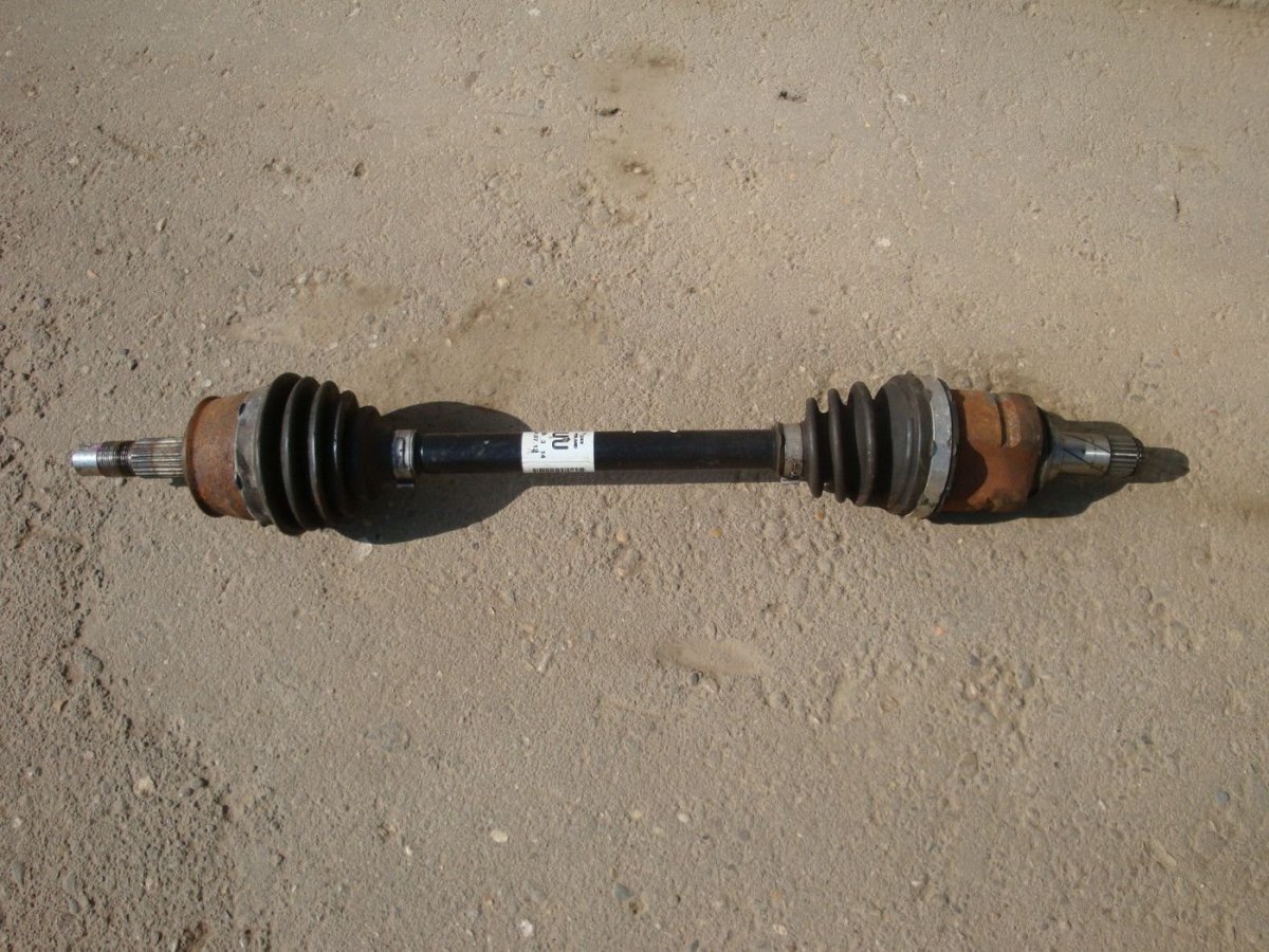 Крышка левого привода Опель Корса 2007