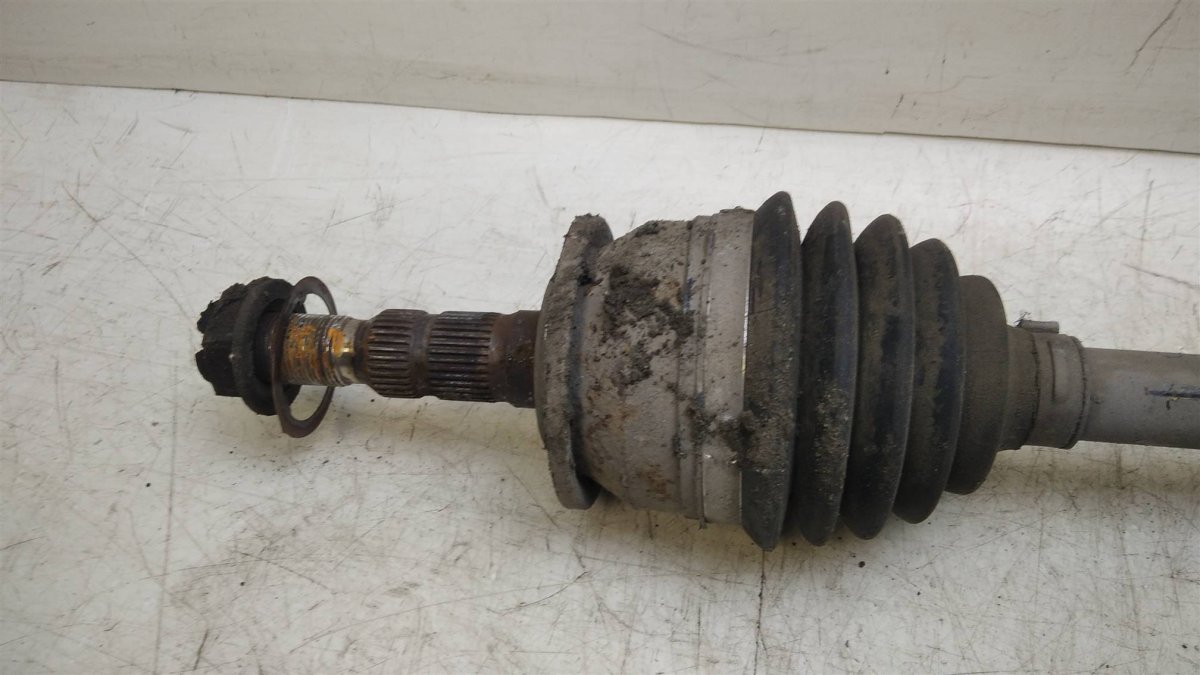 Полуось 13335132 размер