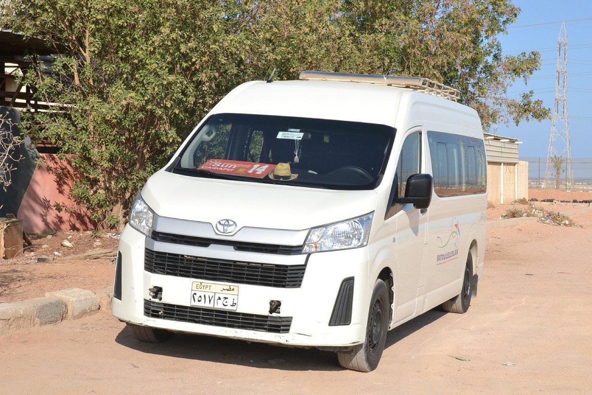 Toyota Hiace у743ме14