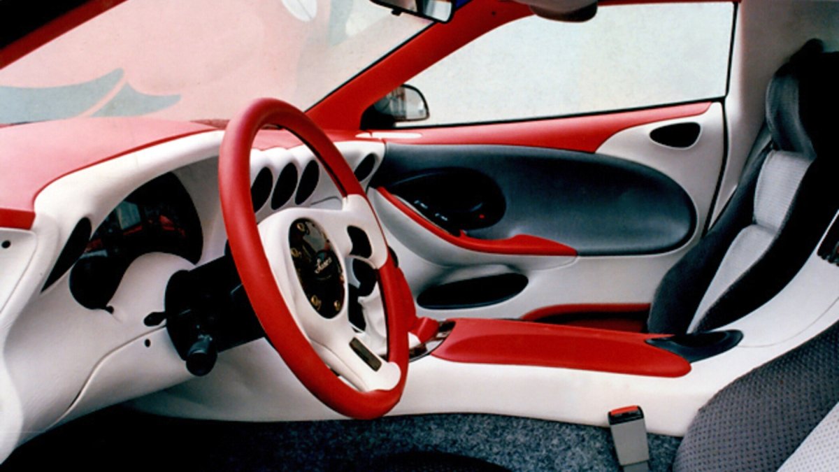 Понтиак Лаура