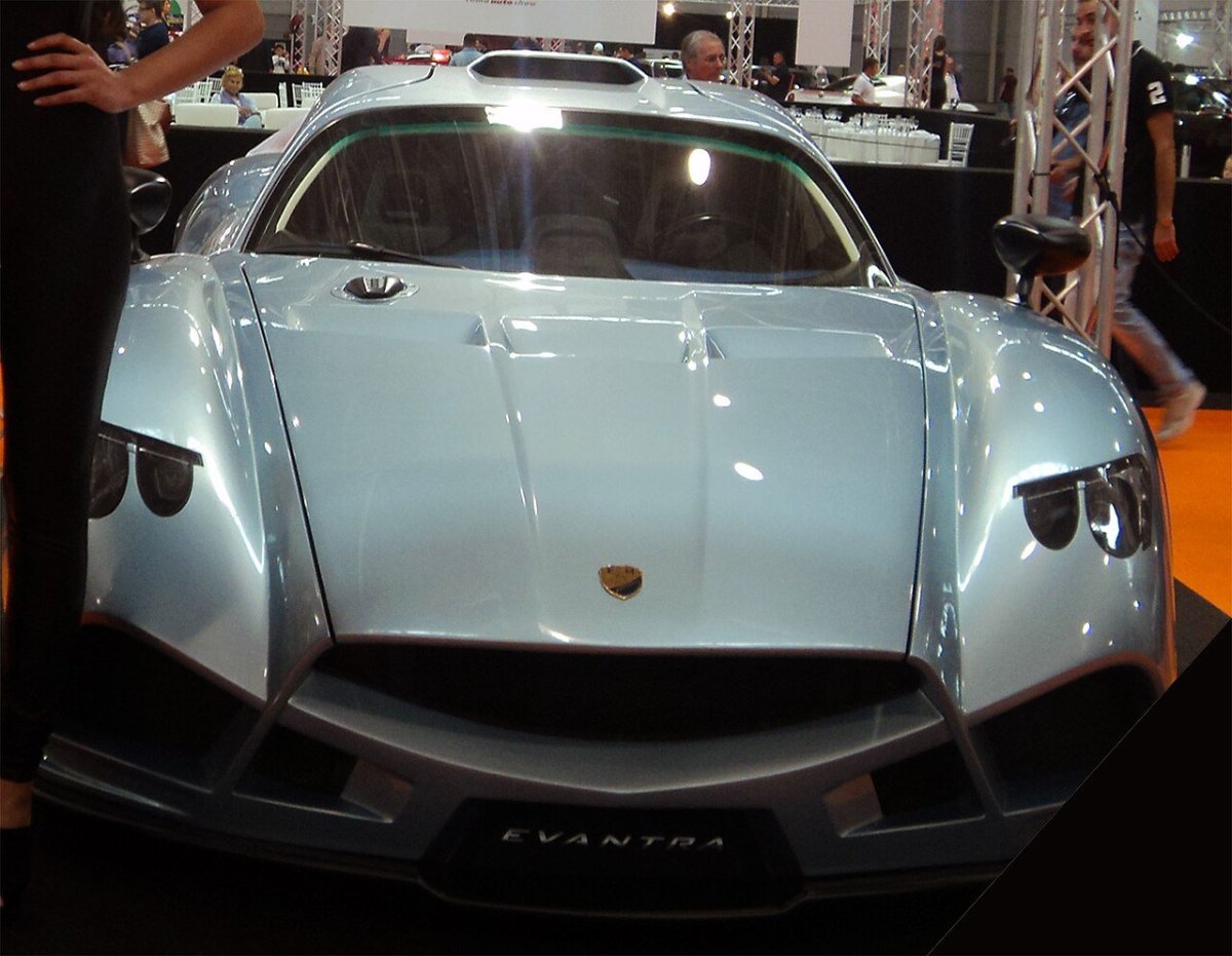 Mazzanti автомобиль