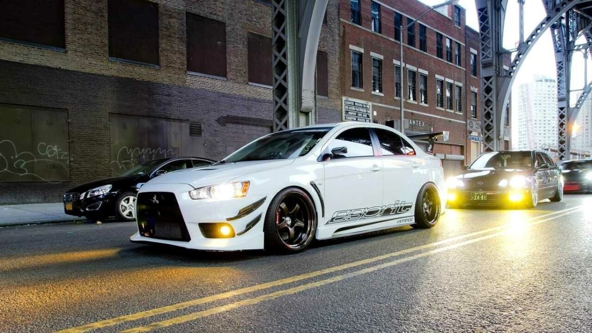 Mitsubishi Lancer EVO 10
