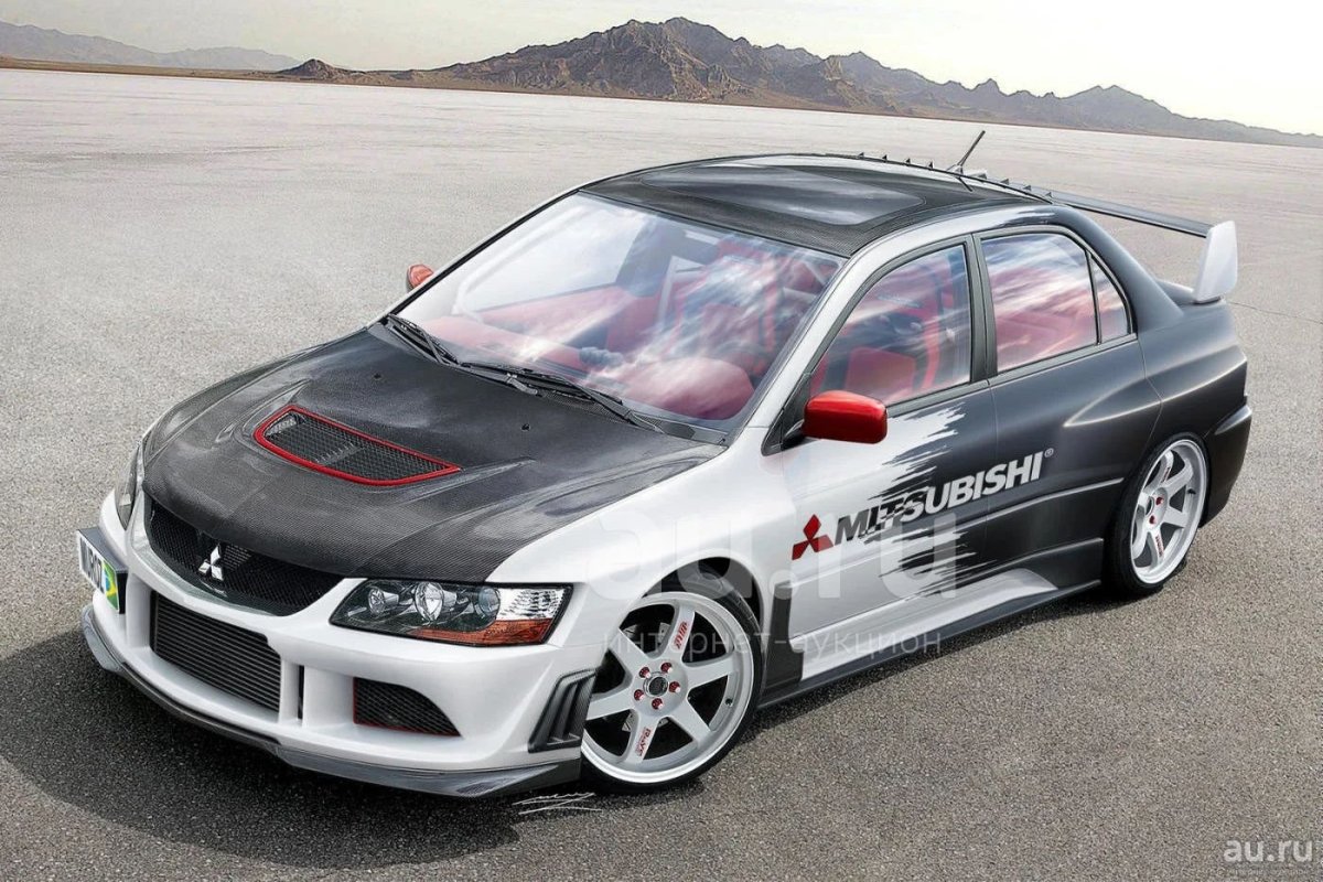 Митсубиси Лансер Эво
