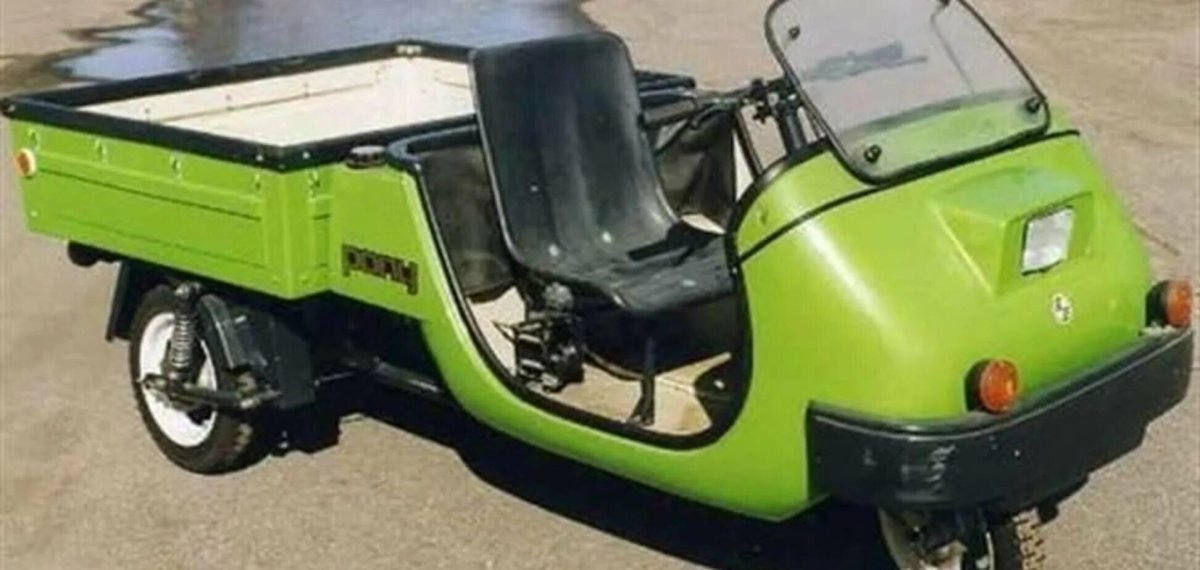 Грузовой мотороллер муравей 3 с кабиной