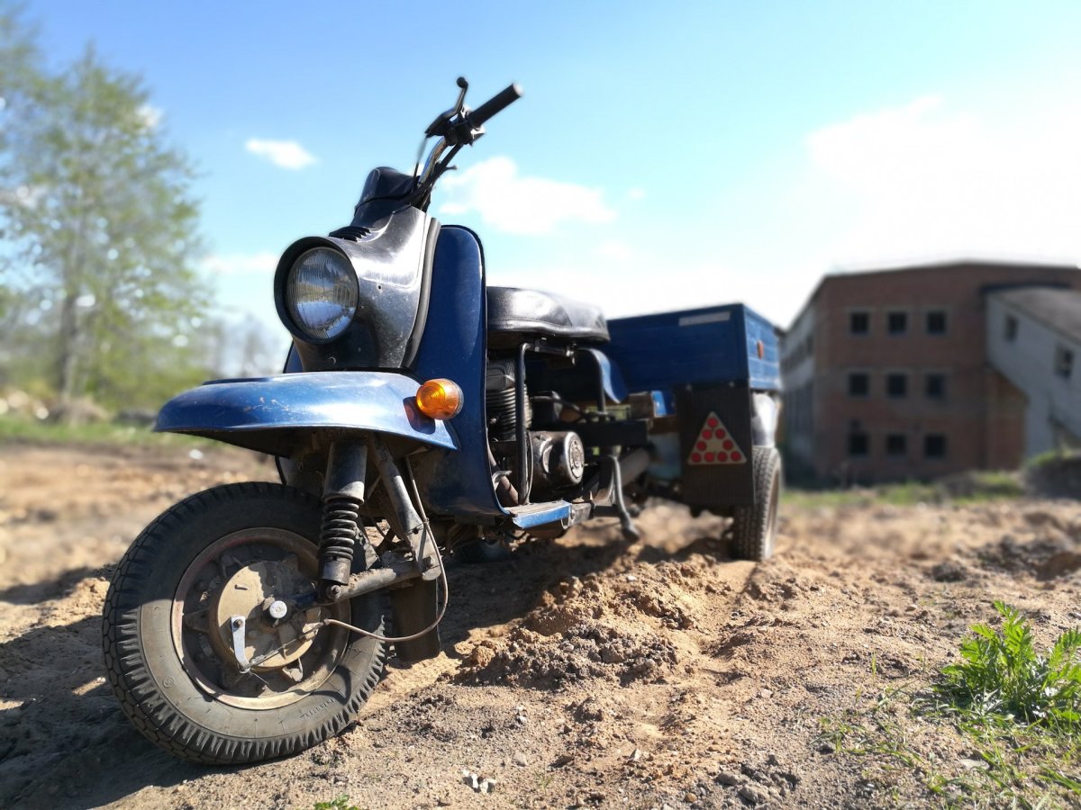 Мотороллер муравей 2м 01