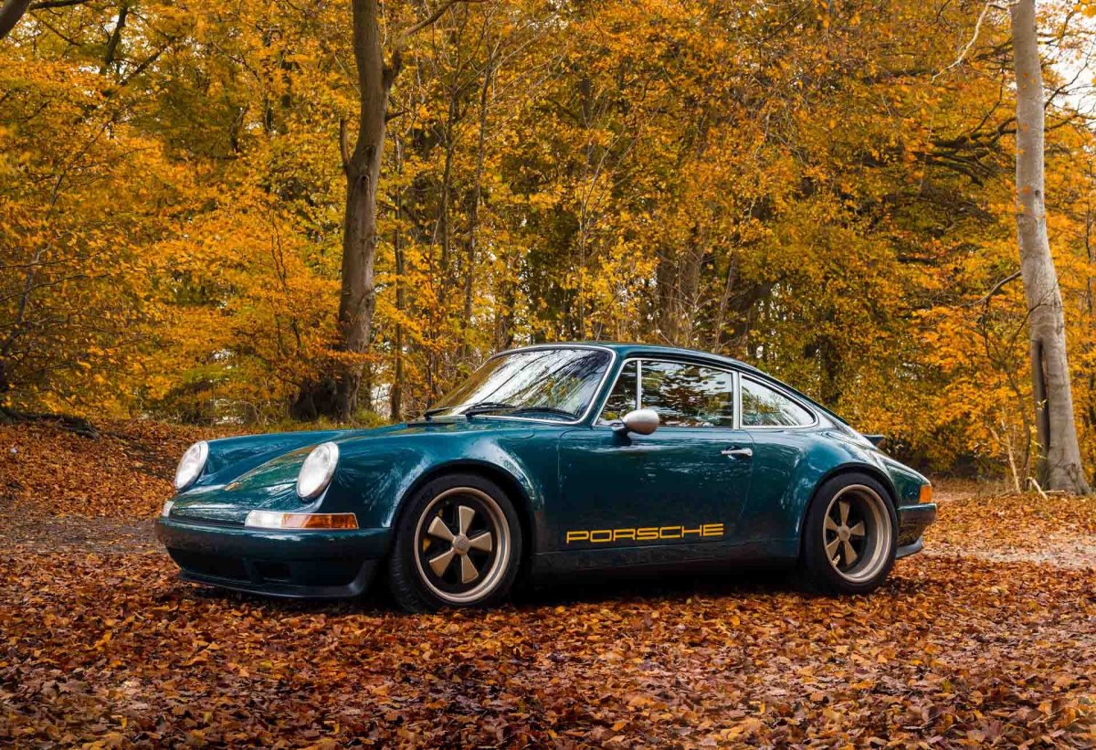 Porsche 964