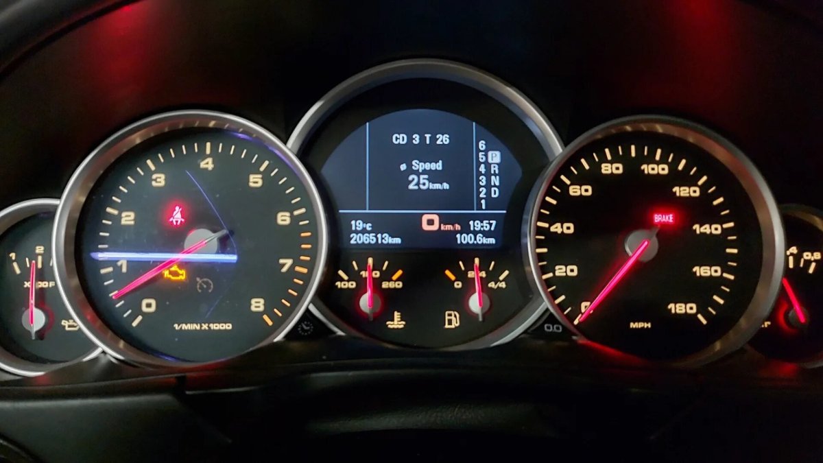 Кайен индикатор давления масла 955