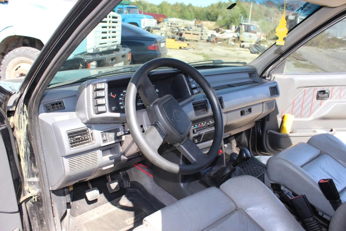 Opel Frontera b салон