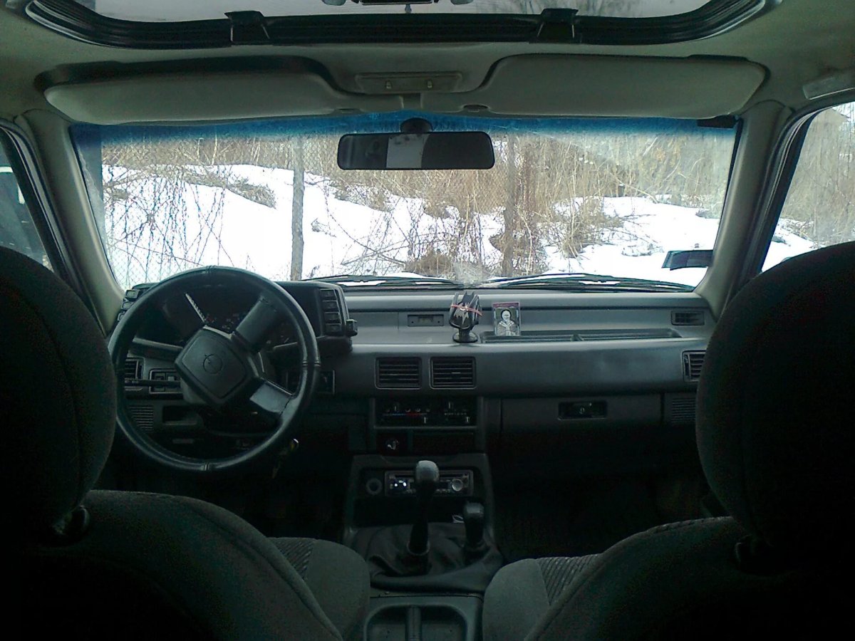 Салон Opel Frontera, 1994