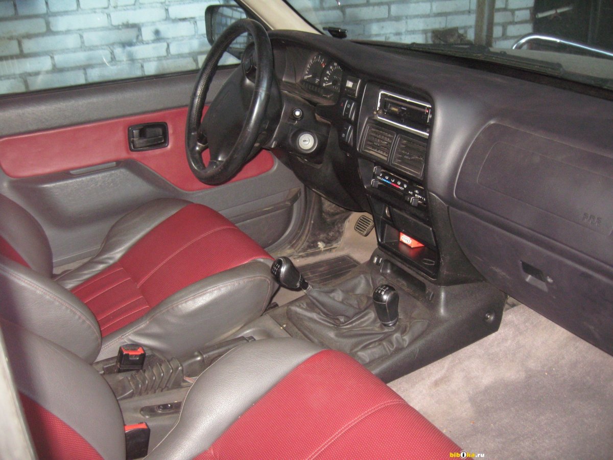 Opel Frontera 1993 салон
