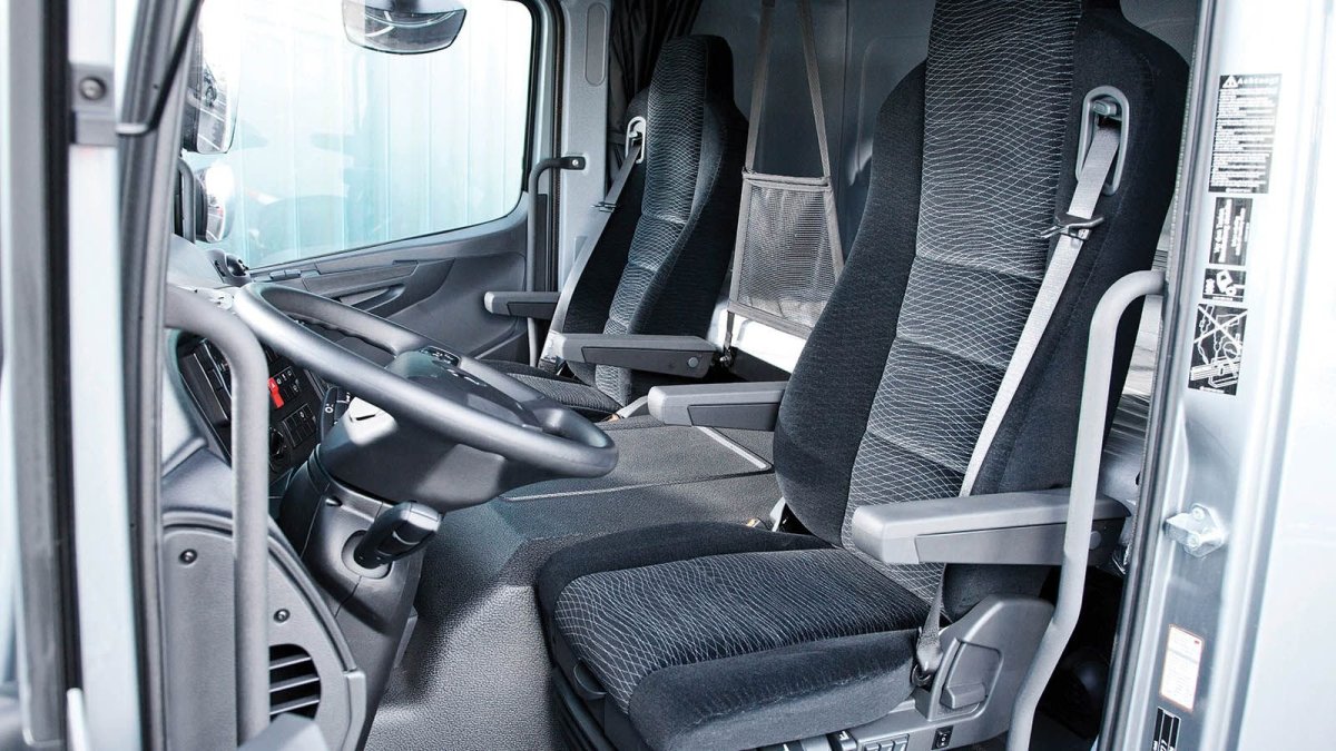 Mercedes Benz Atego 2021