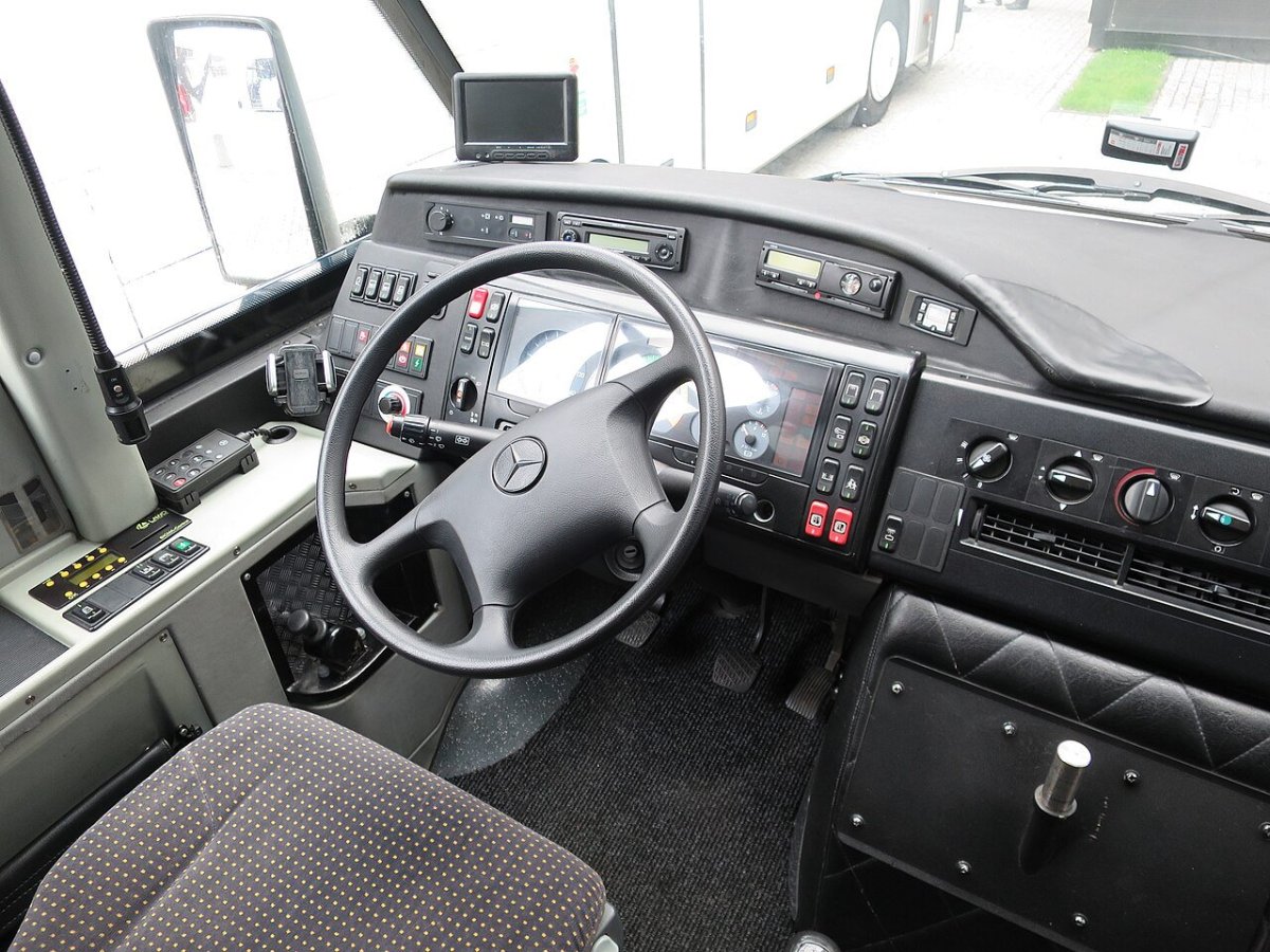 Mercedes-Benz Vario 814