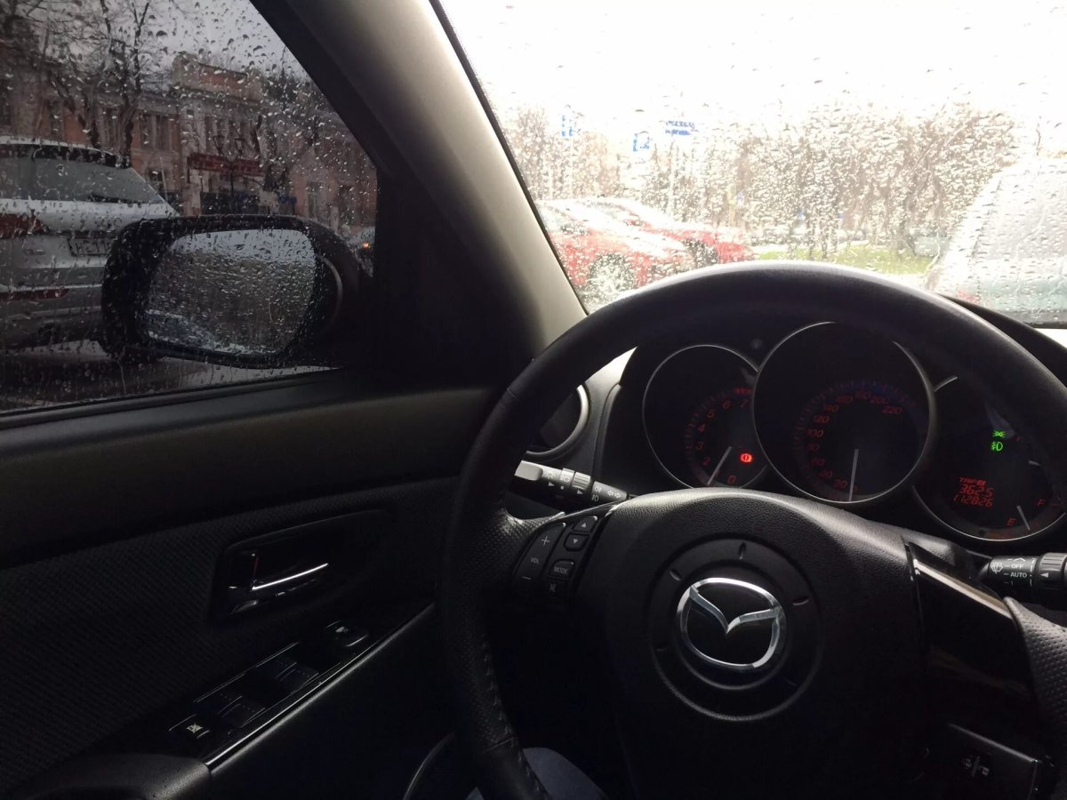За рулем Мазда 3 БК