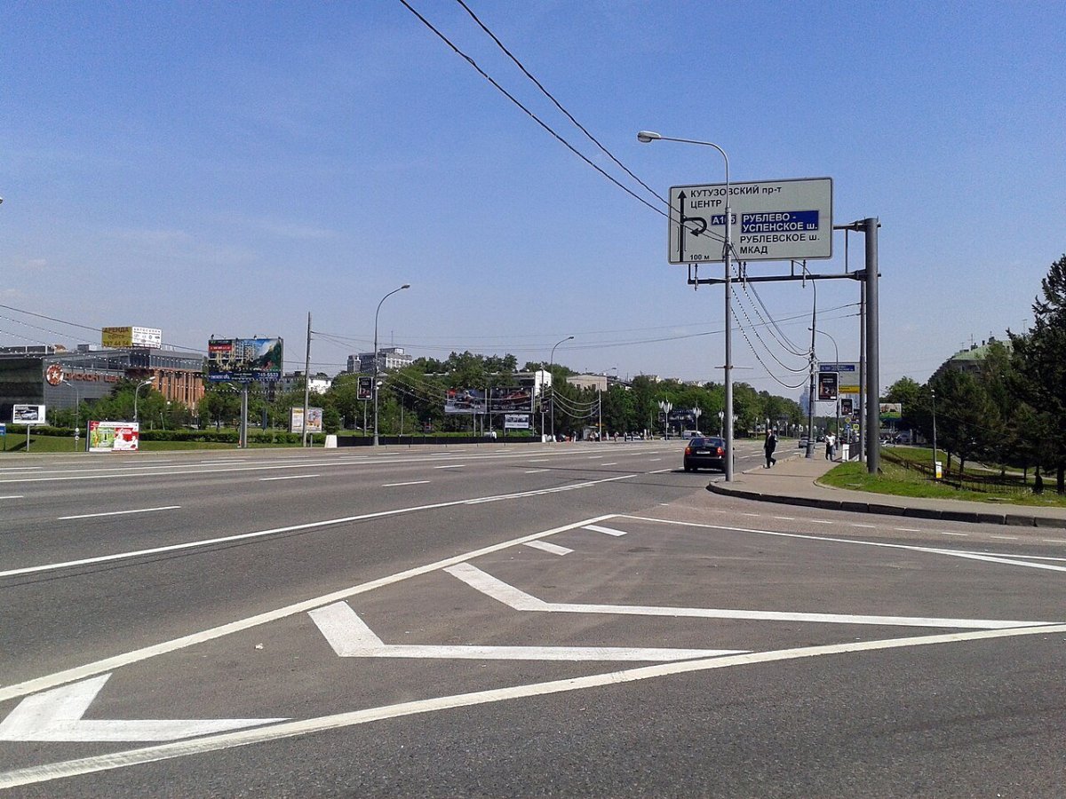 Шоссе с разметкой