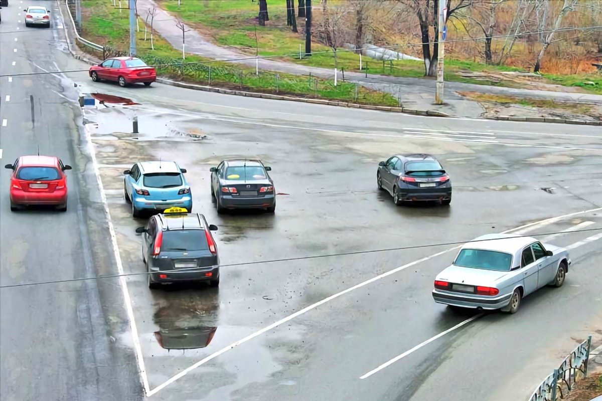 Стоянка на островке безопасности