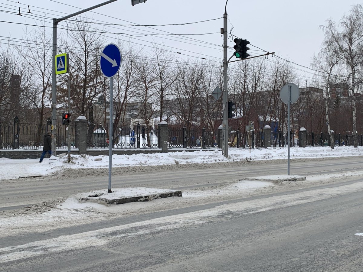 Островок безопасности Ангарская 69