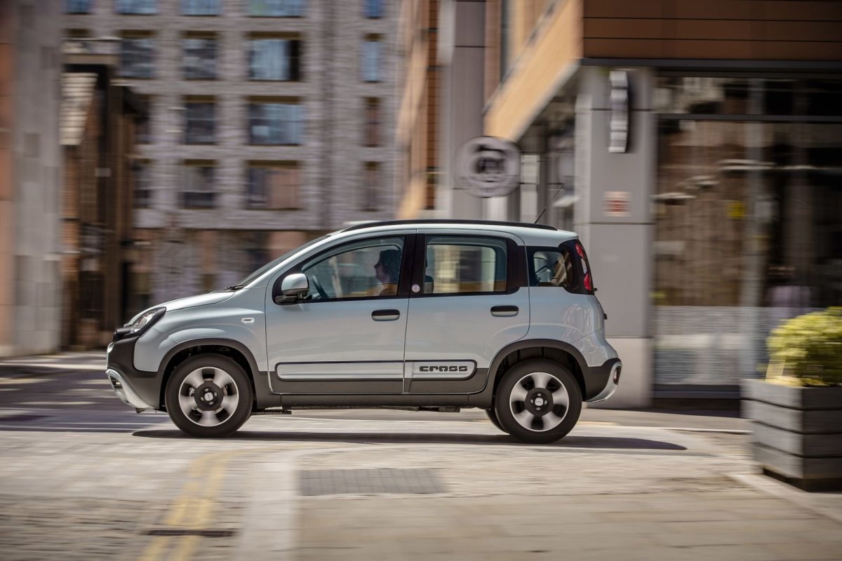 Fiat Panda 2020 багажник