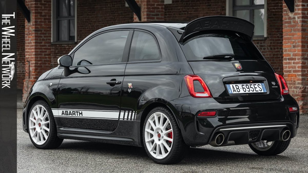 Abarth 695
