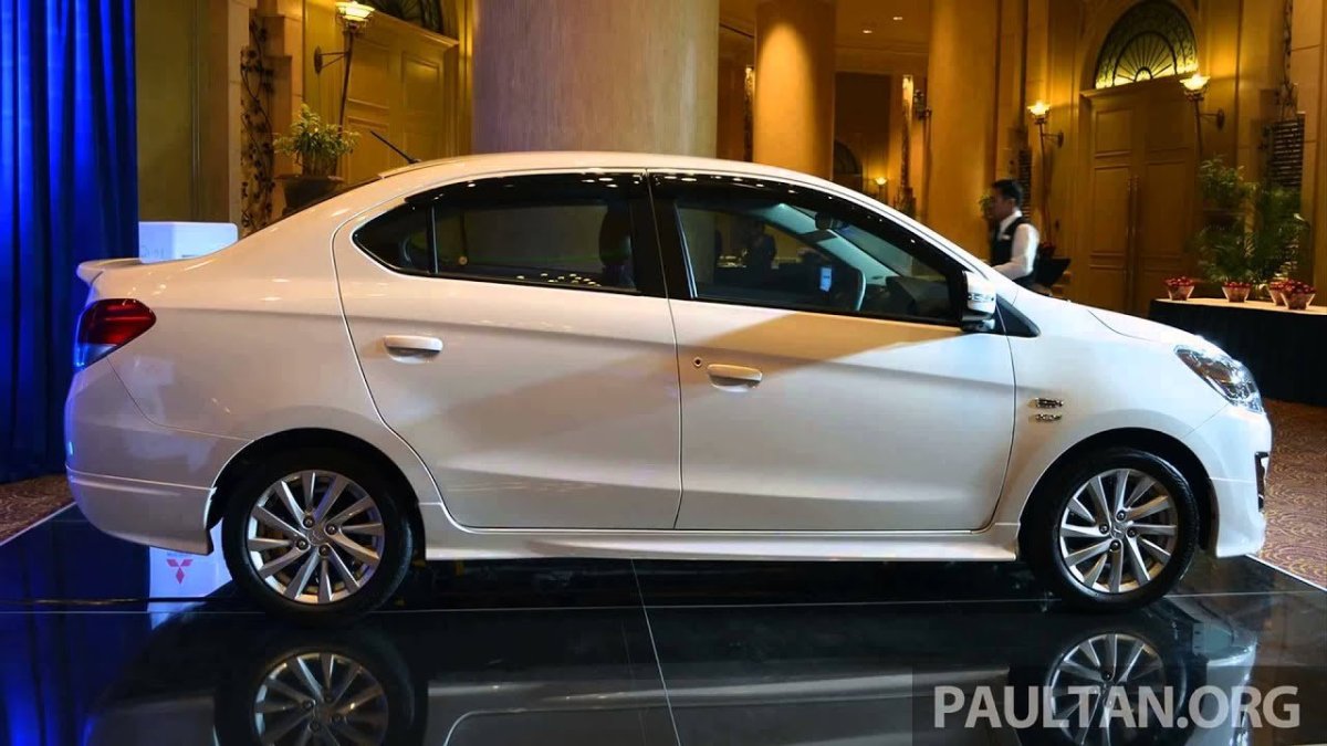 Mitsubishi Attrage ОАЭ